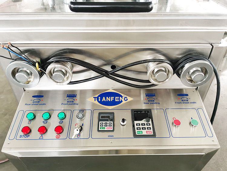 7.5 KW Máquina de compresión de tabletas para instituciones de investigación