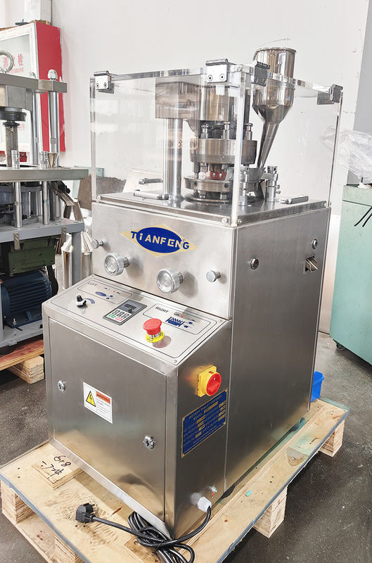 900x800x1800mm Máquina rotativa para presionar tabletas de espesor de 2-6 mm Fuente de alimentación 380V/220V opcional