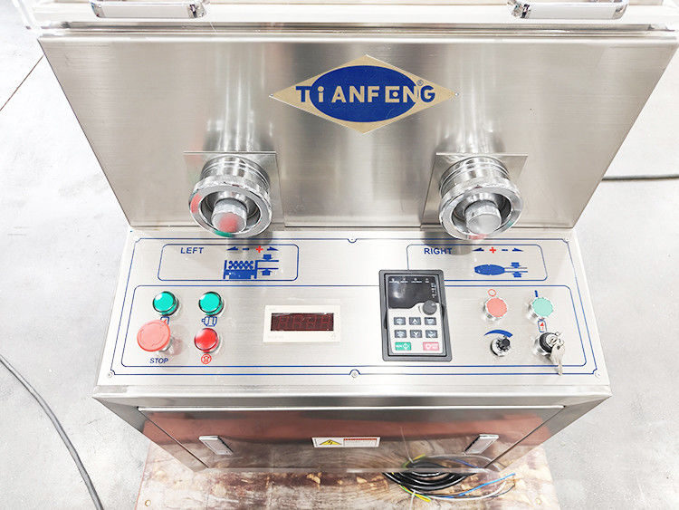 Máquina de prensa de píldoras de alta capacidad con velocidad máxima de torreta de 20-37RPM y 10000-42000 Pcs/hora