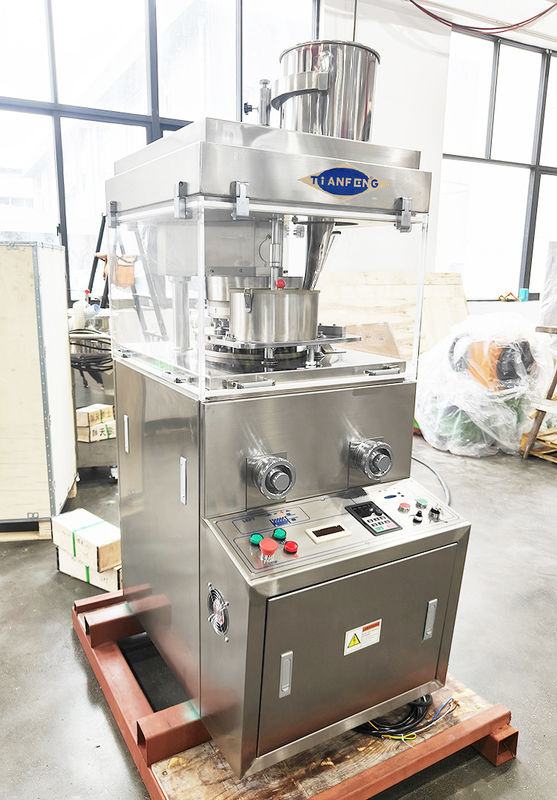 Industria farmacéutica Máquina rotativa de prensa de tabletas con 2.2KW de potencia y máxima producción de tabletas de 16200pcs/h