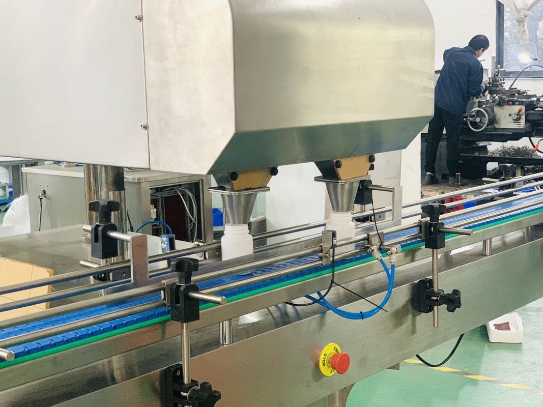 Máquina de contador y llenador de capacidad de 10 a 120 botellas/minuto Peso de la máquina kg 320